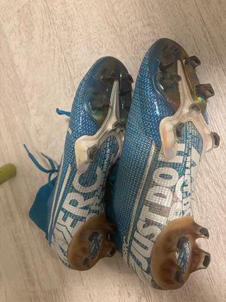 Botas Nike Mercurial Superfly 7 Elite
35€ 