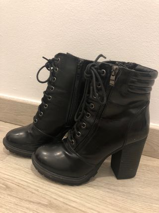 Botines negros tacón alto