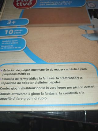 Clínica Veterinaria Infantil de Madera