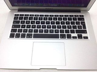 portatil apple apple macbook air core i5 1.8 13 (2017) (a1466)