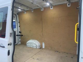 Volkswagen Crafter Furgon Batalla Media TA 2.0 TDI BMT 103 kW (140 CV) 3.500