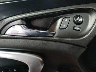 Opel Insignia Sports Tourer 2.0 CDTI ecoFlex SANDS Business 103 kW (140 CV)