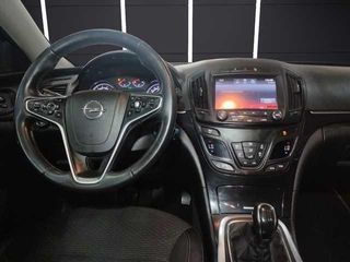 Opel Insignia Sports Tourer 2.0 CDTI ecoFlex SANDS Business 103 kW (140 CV)