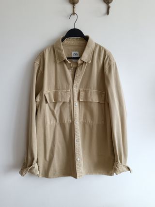 Sobrecamisa beige Zara - Talla L