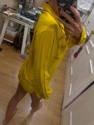 Blusa amarilla Zara 