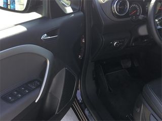 MERCEDES-BENZ Clase T 180 d