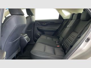 Lexus NX 2.5 300h Business 2WD