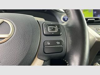 Lexus NX 2.5 300h Business 2WD