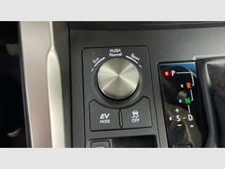 Lexus NX 2.5 300h Business 2WD
