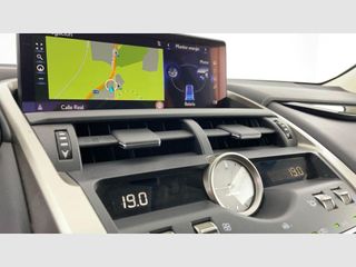 Lexus NX 2.5 300h Business 2WD