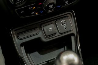 Jeep Compass   1.6 Mjet 88kW Longitude 4x2 
