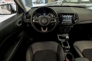 Jeep Compass   1.6 Mjet 88kW Longitude 4x2 