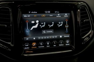 Jeep Compass   1.6 Mjet 88kW Longitude 4x2 