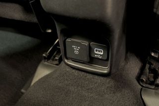 Jeep Compass   1.6 Mjet 88kW Longitude 4x2 