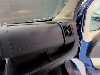 PEUGEOT Boxer Minibús 8/9p 333 L2H2 HDi 150