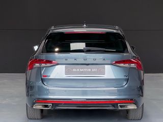 SKODA Octavia Combi 1.4 TSI 180kW(245CV) DSG PHEV RS