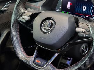 SKODA Octavia Combi 1.4 TSI 180kW(245CV) DSG PHEV RS