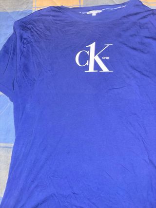 Camiseta Calvin Klein azul - Talla L