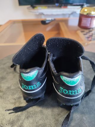Botas Joma niño fútbol