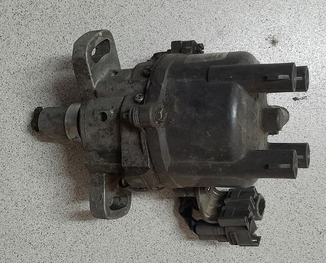 Delco Toyota - Distribuidor toyota paseo