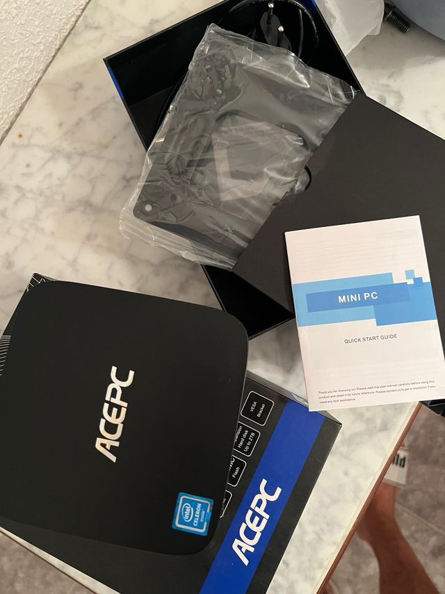 ACEPC AK1 Mini PC - Portátil