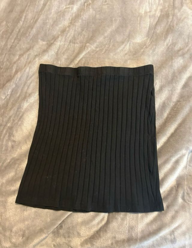 Minigonna nera a costine