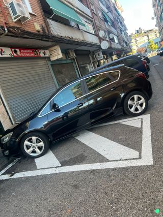 Opel Astra 2012