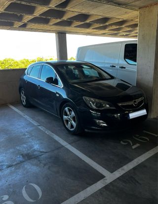 Opel Astra 2012