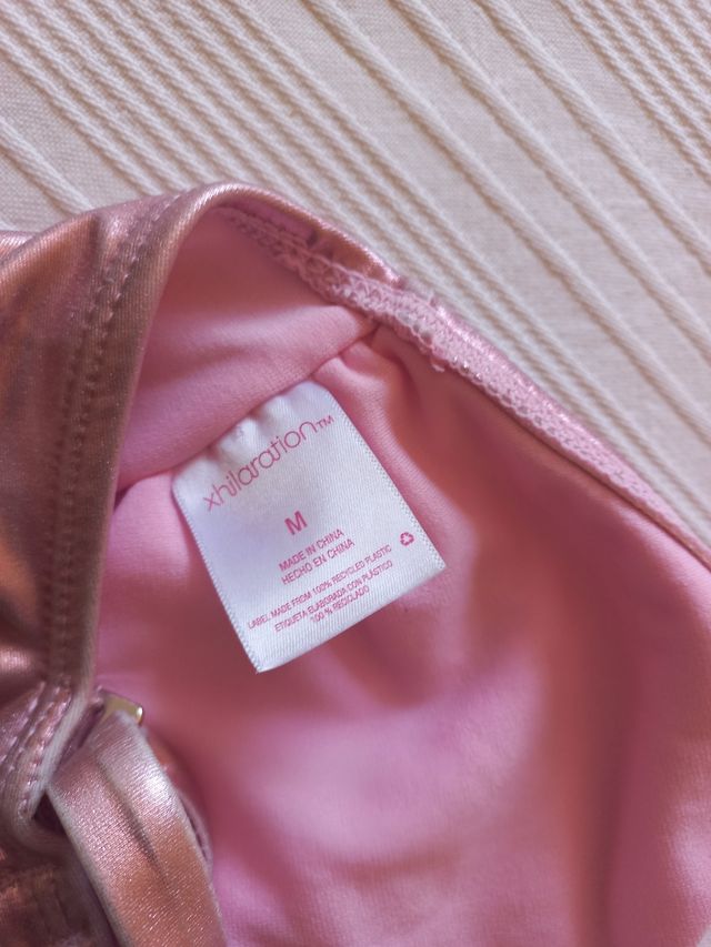 Costume rosa triangolo