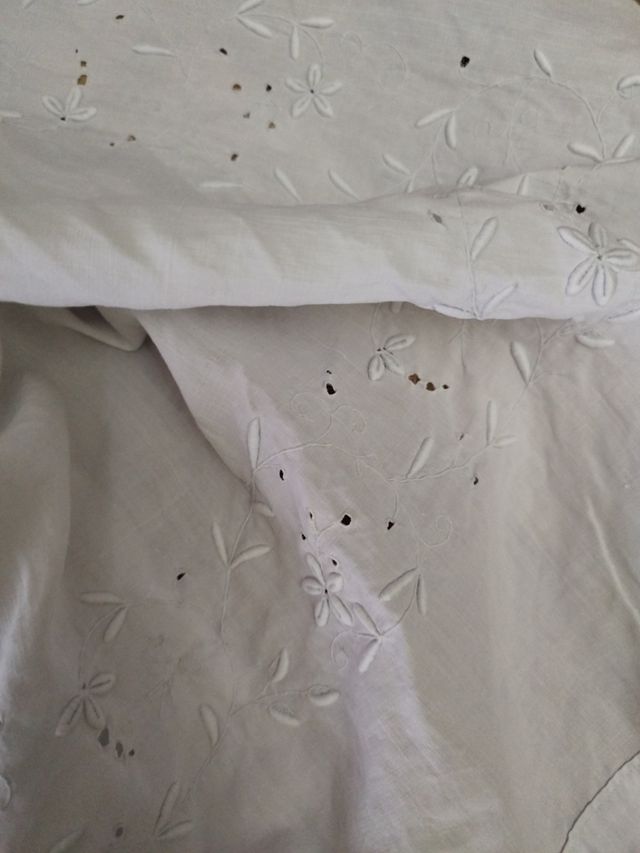 Sábana hilo antiguo + 2 almohadas