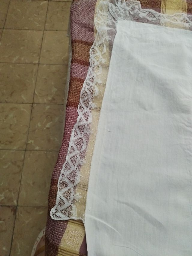 Sábana hilo antiguo + 2 almohadas