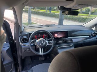 Mercedes-Benz Clase V 2025