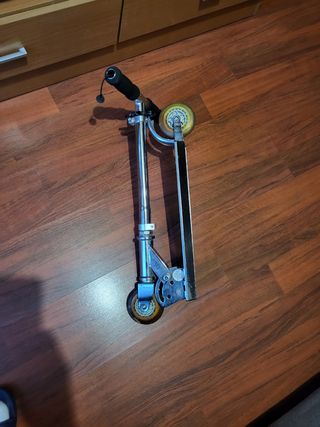 Patinete infantil metálico