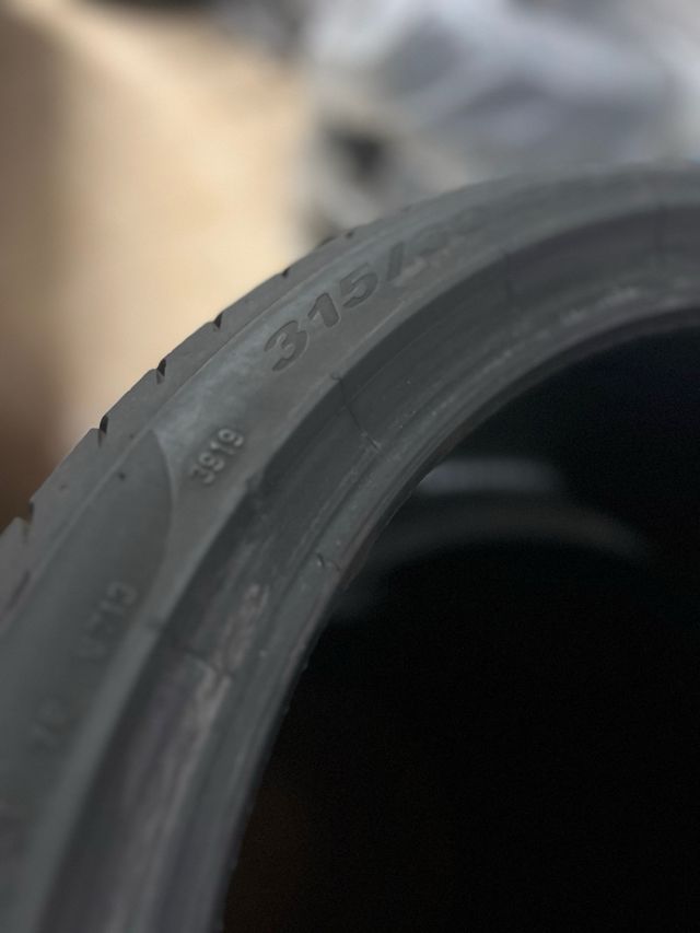 Neumáticos Pirelli P Zero 315/30 22 (107Y) NO