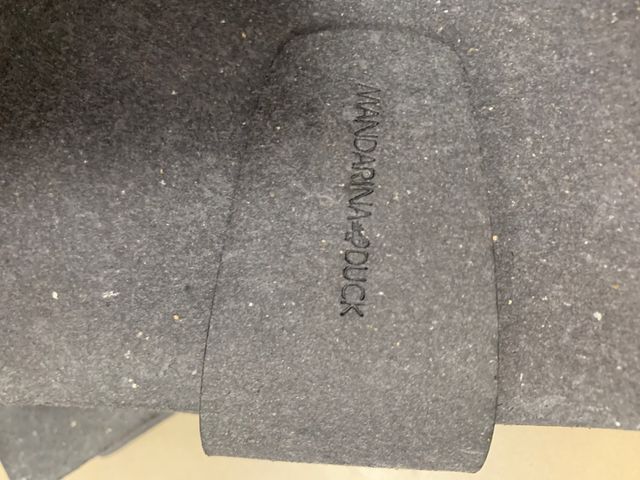 Agenda Mandarina Duck Gris