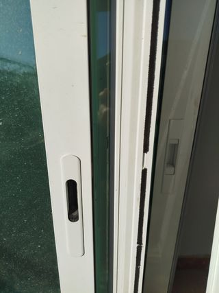 Ventana aluminio corredera blanca 