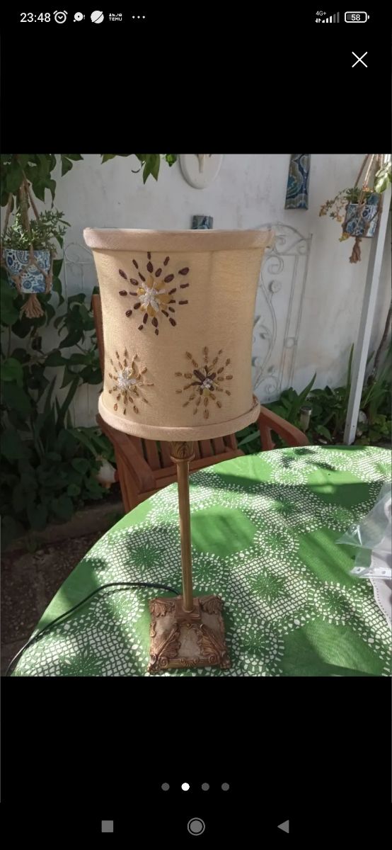 2 lampade: da tavolo