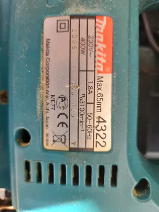 Sierra calar Makita + juego sierras