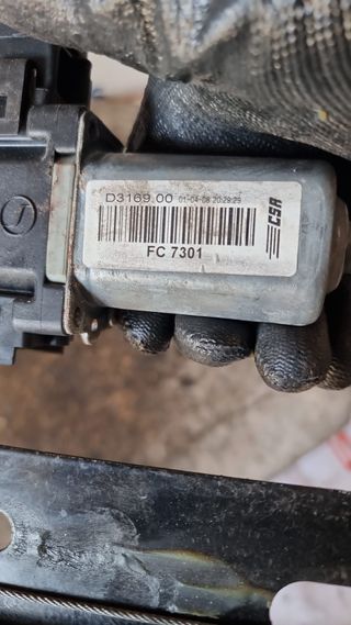 ELEVALUNAS TRASERO IZQUIERDO JAGUAR XF 2008