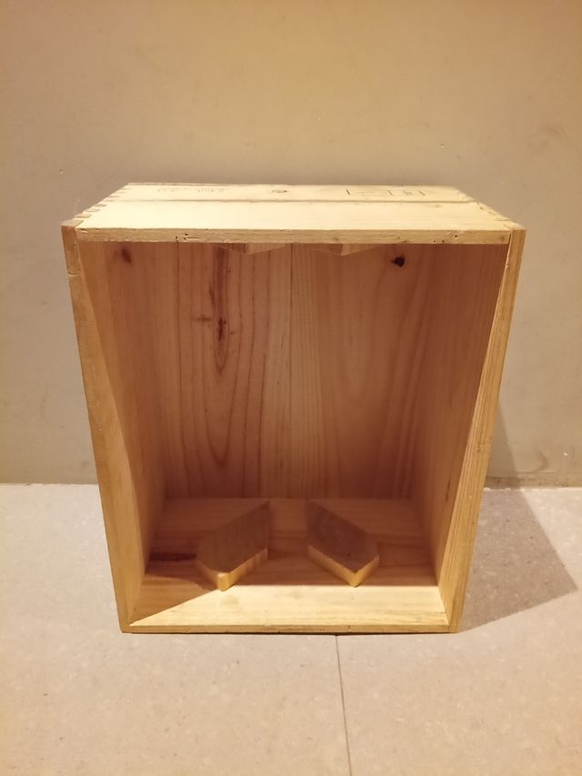 Grande scatola in legno «Gaudium» Vino Marqués Cáceres»