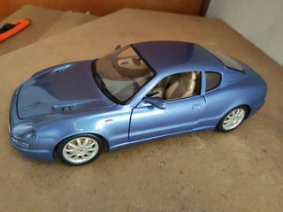 Maserati 3200 GT Burago 1/18