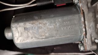 ELEVALUNAS DELANTERO IZQUIERDO SAAB 93 AÑO 2000
