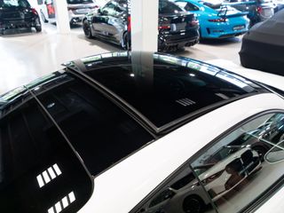 Porsche 911 Carrera 4S 