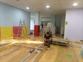 Instalación y mantenimiento de parques infantiles