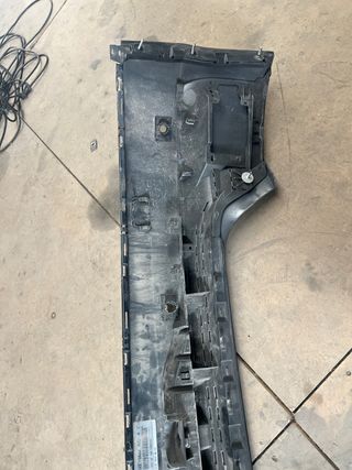 Parachoques trasero Audi A8 negro