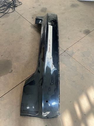 Parachoques trasero Audi A8 negro