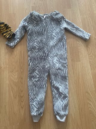 Disfraz animal print niño 2-3 años.
