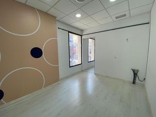 Local comercial en venta en Centro - Doña Mercedes en Dos Hermanas