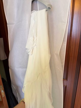 Vestido novia Atelier de bodas (capa disponible)