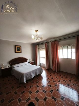 Casa adosada en venta en Morón de la Frontera